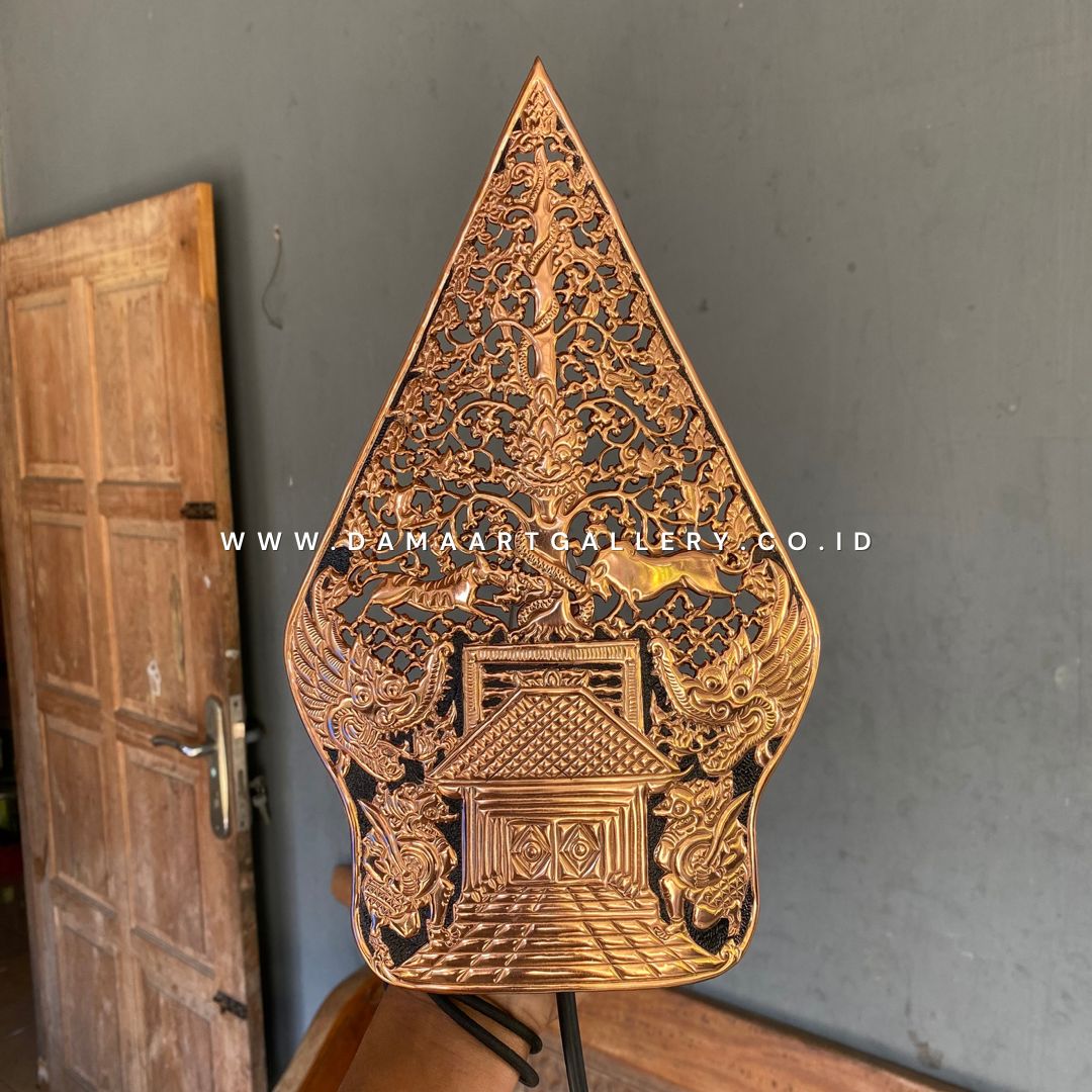 Lampu Gunungan Wayang Tembaga