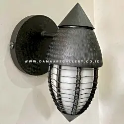 Lampu dinding tembaga klasik